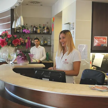 Отель Internazionale 3*